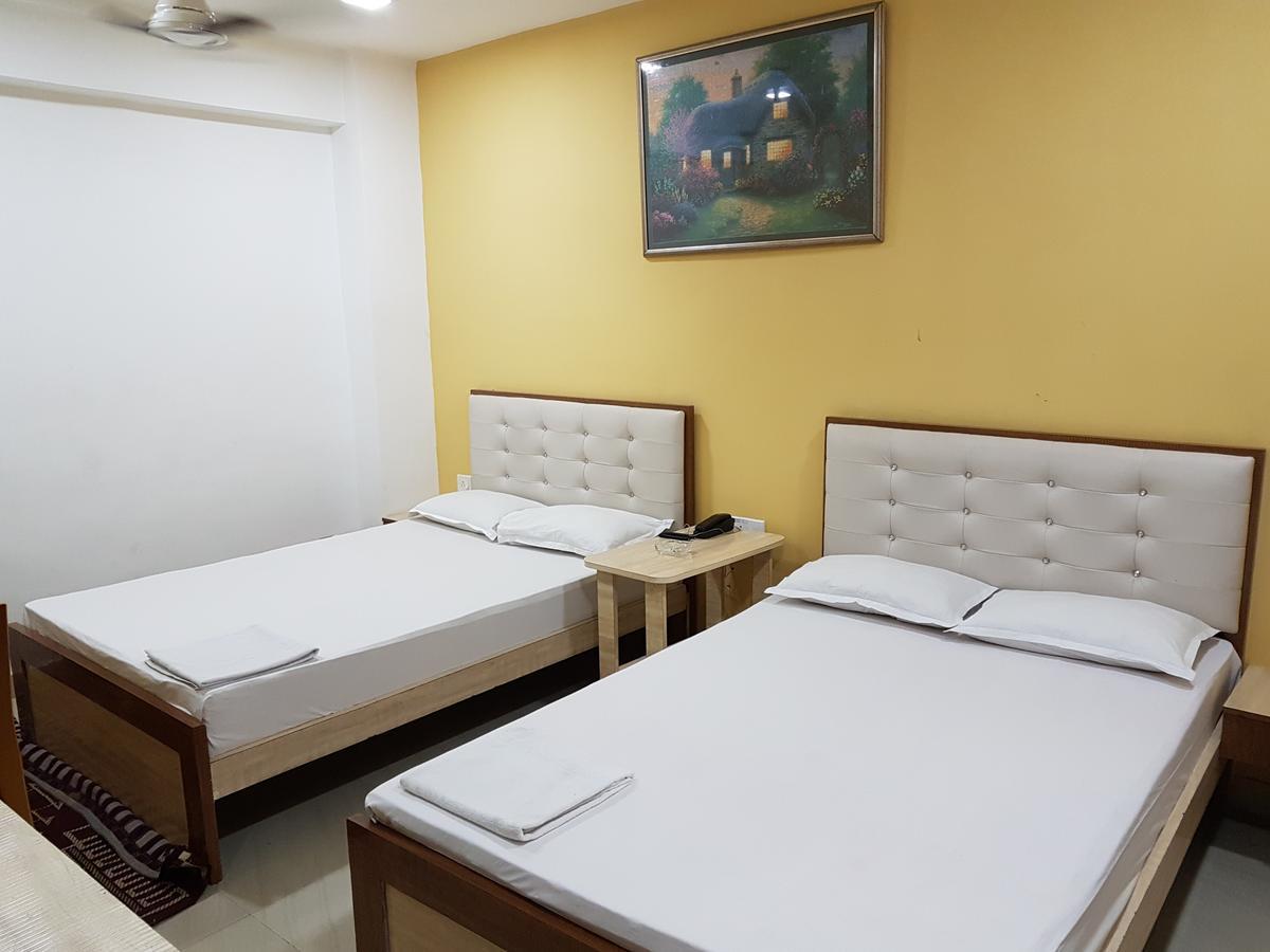 Jimmy Guest House Kolkata Exterior photo