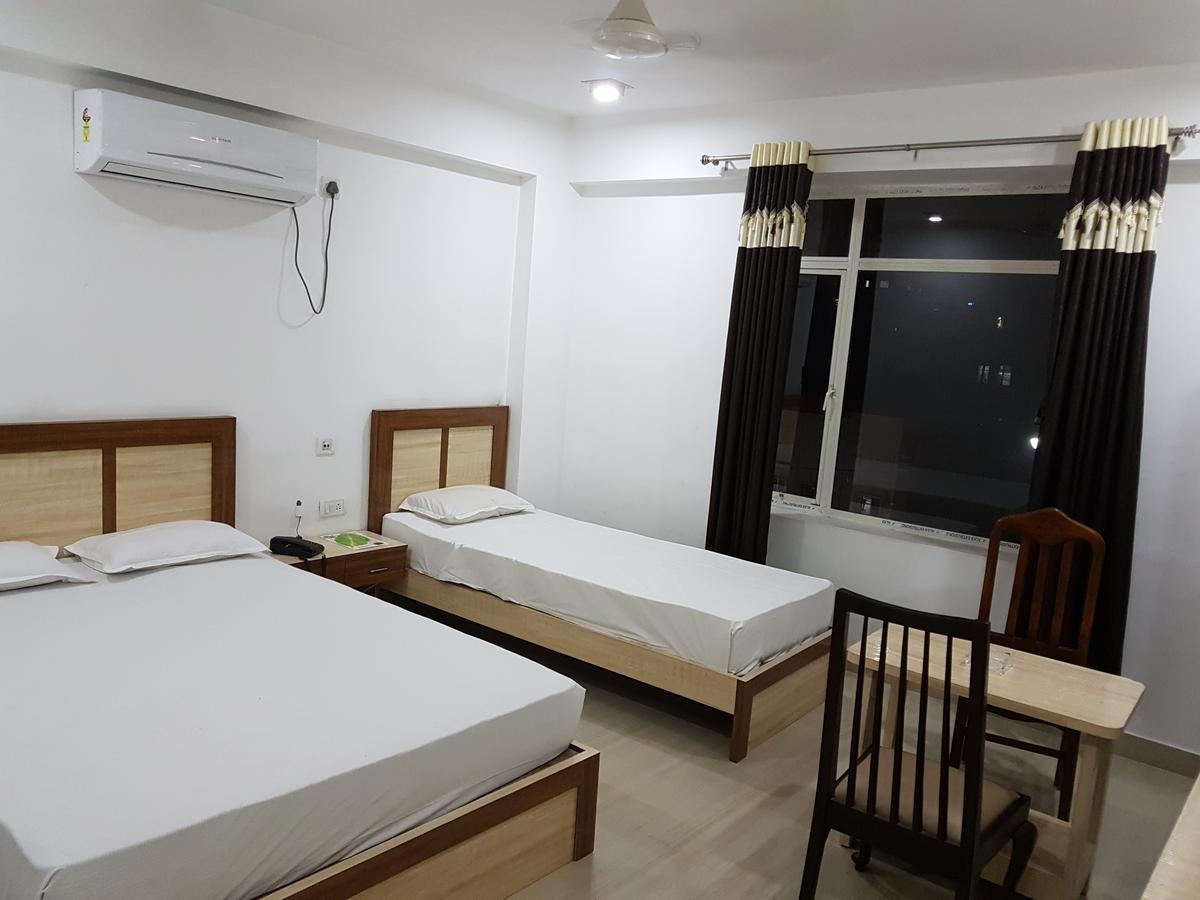 Jimmy Guest House Kolkata Exterior photo