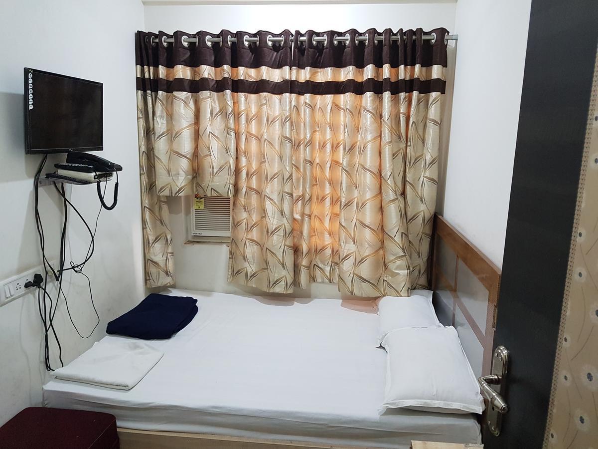 Jimmy Guest House Kolkata Exterior photo